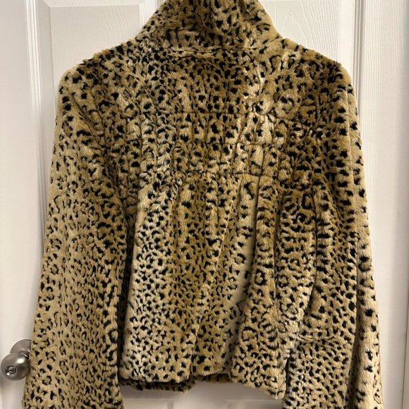 Kristen Blake Faux Fur Animal Print Jacket - Picture 2 of 7